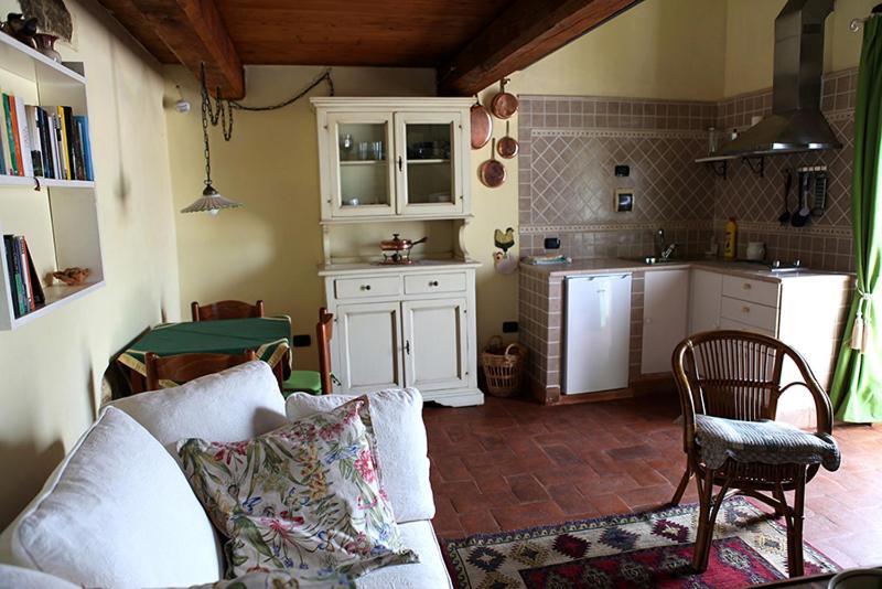 Fonte Magia Bed & Breakfast Castel de' Fiori Exterior photo