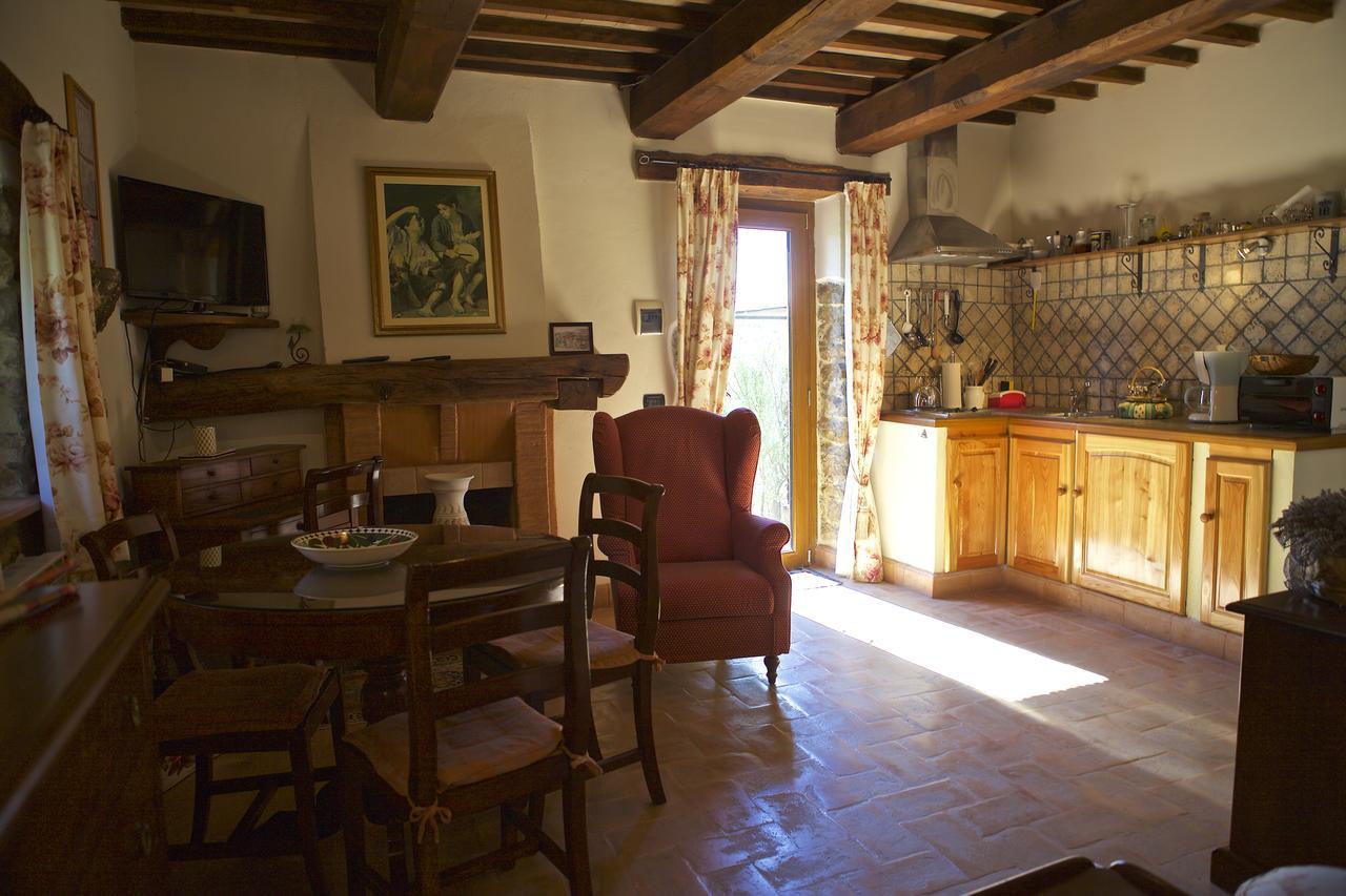 Fonte Magia Bed & Breakfast Castel de' Fiori Exterior photo