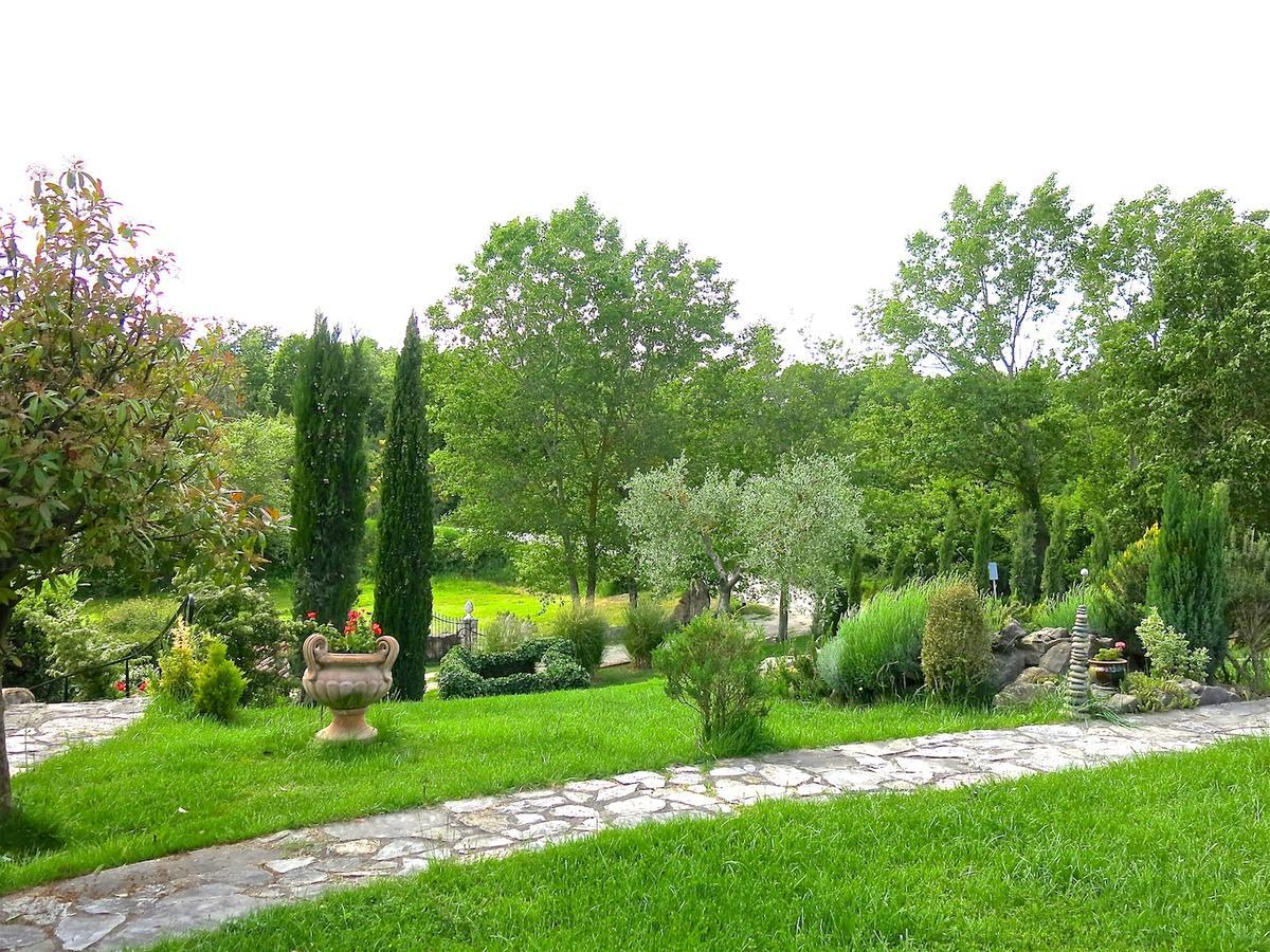 Fonte Magia Bed & Breakfast Castel de' Fiori Exterior photo